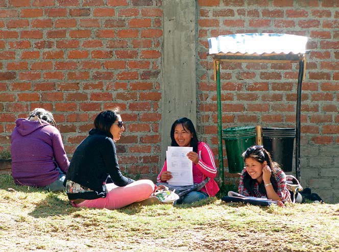 Estudiantes universitarias de Andahuaylas. Autora