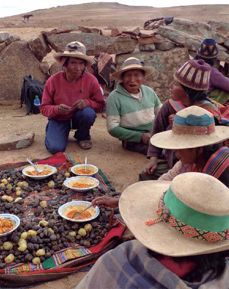 La merienda en un día de acompañamiento familiar. Yesmina Cruz